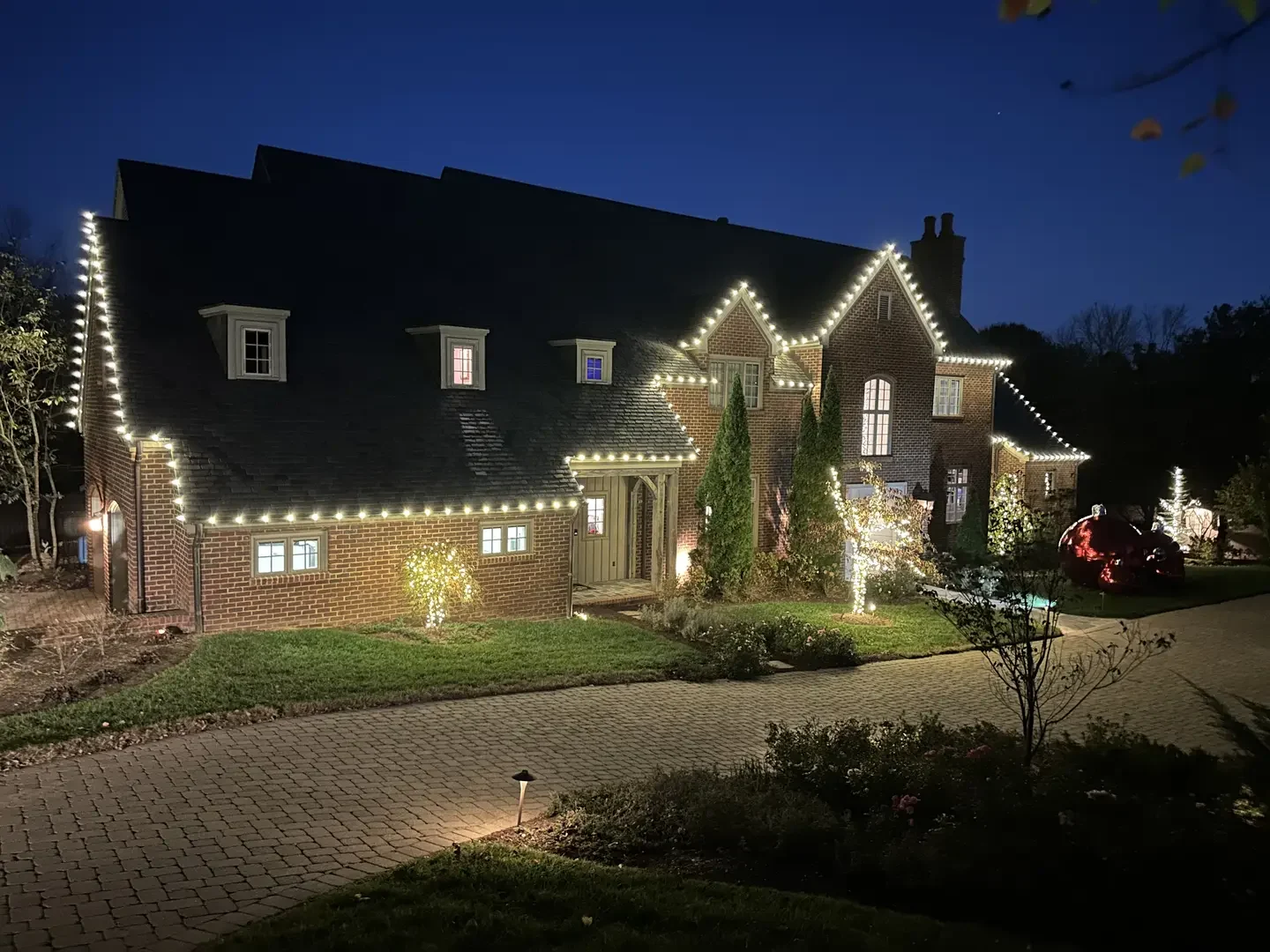 Christmas Lights Installation in Knoxville