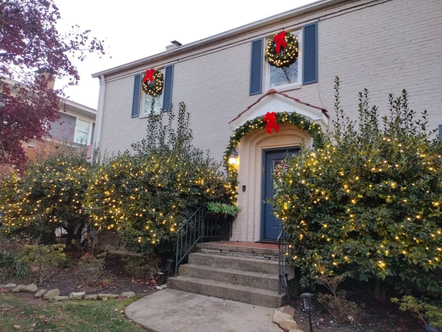 Maryville TN Christmas Lights: Wreaths, Garland, & More!