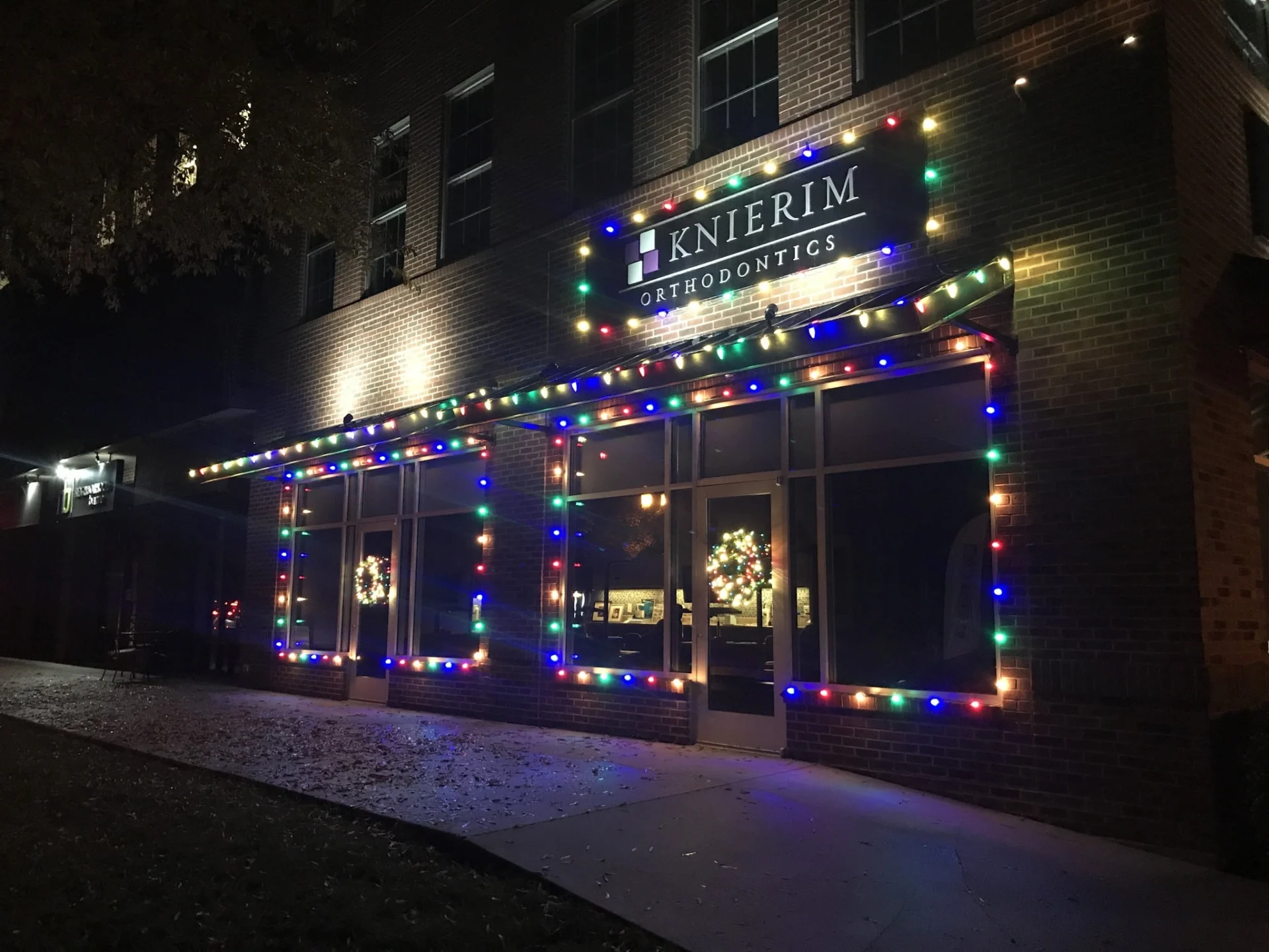 Commercial Holiday Lighting in Knoxville