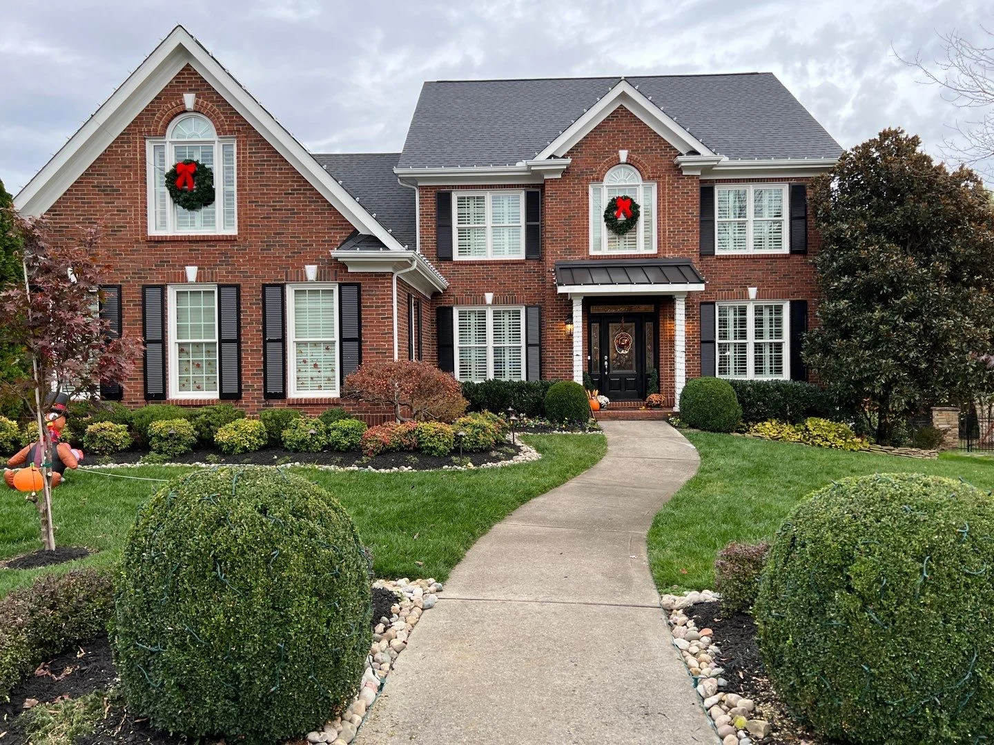 Christmas Light Installation knoxville