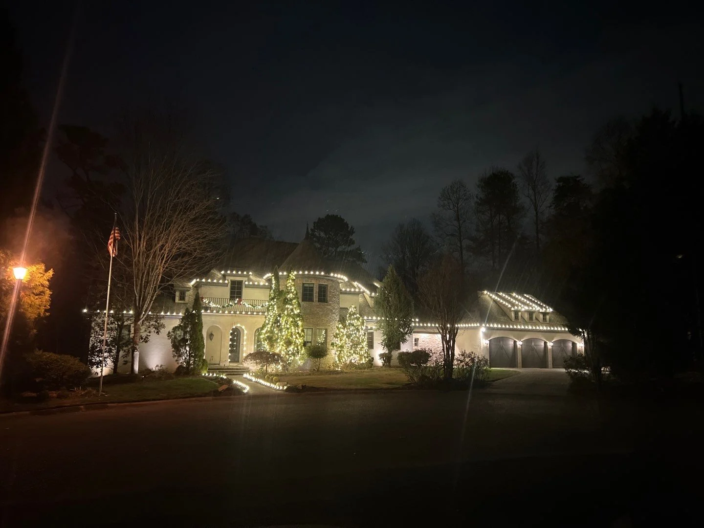 Christmas Lights installed in Knoxville