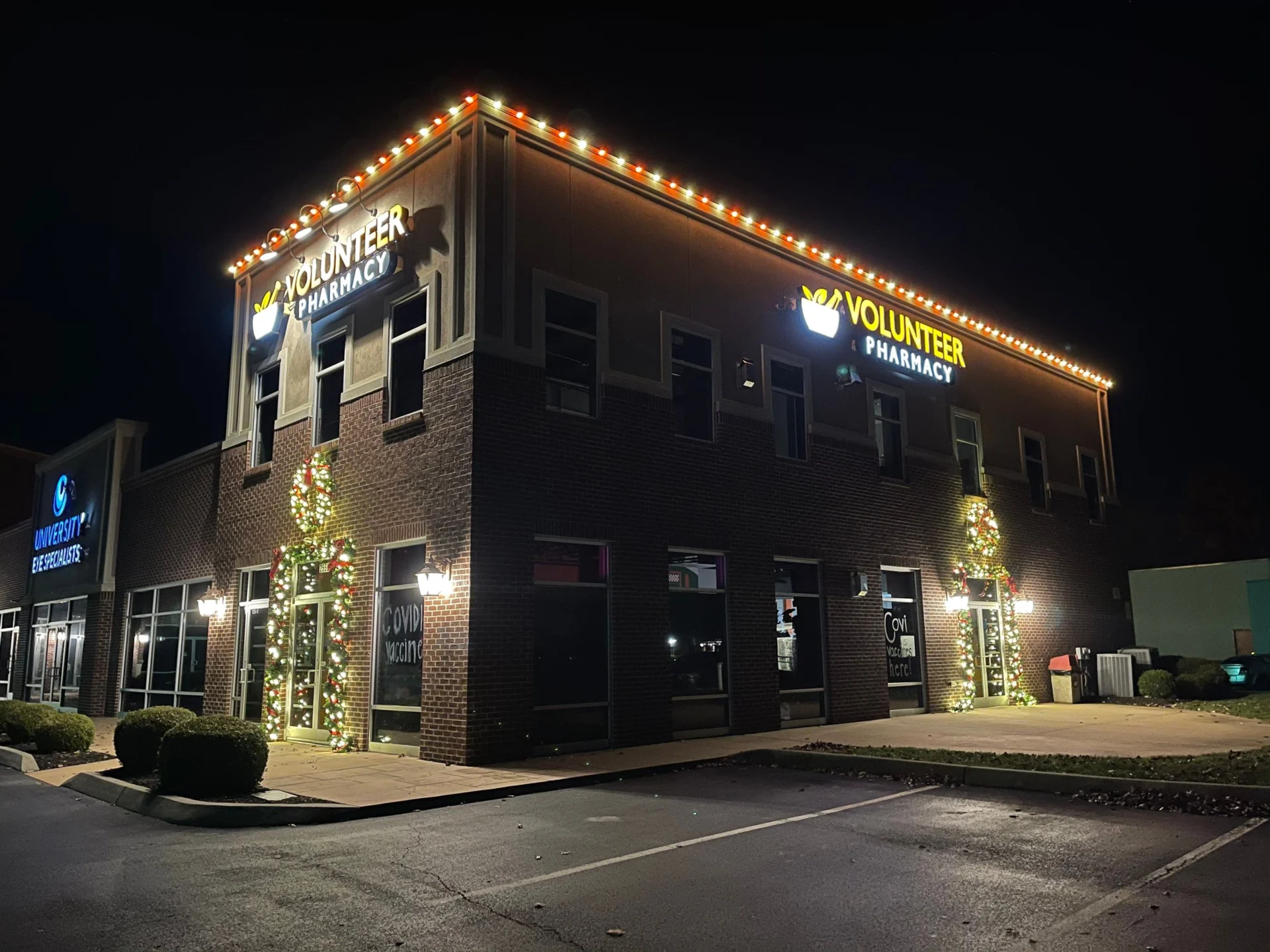Recent Projects Commercial Christmas Lights - Volunteer Pharmacy