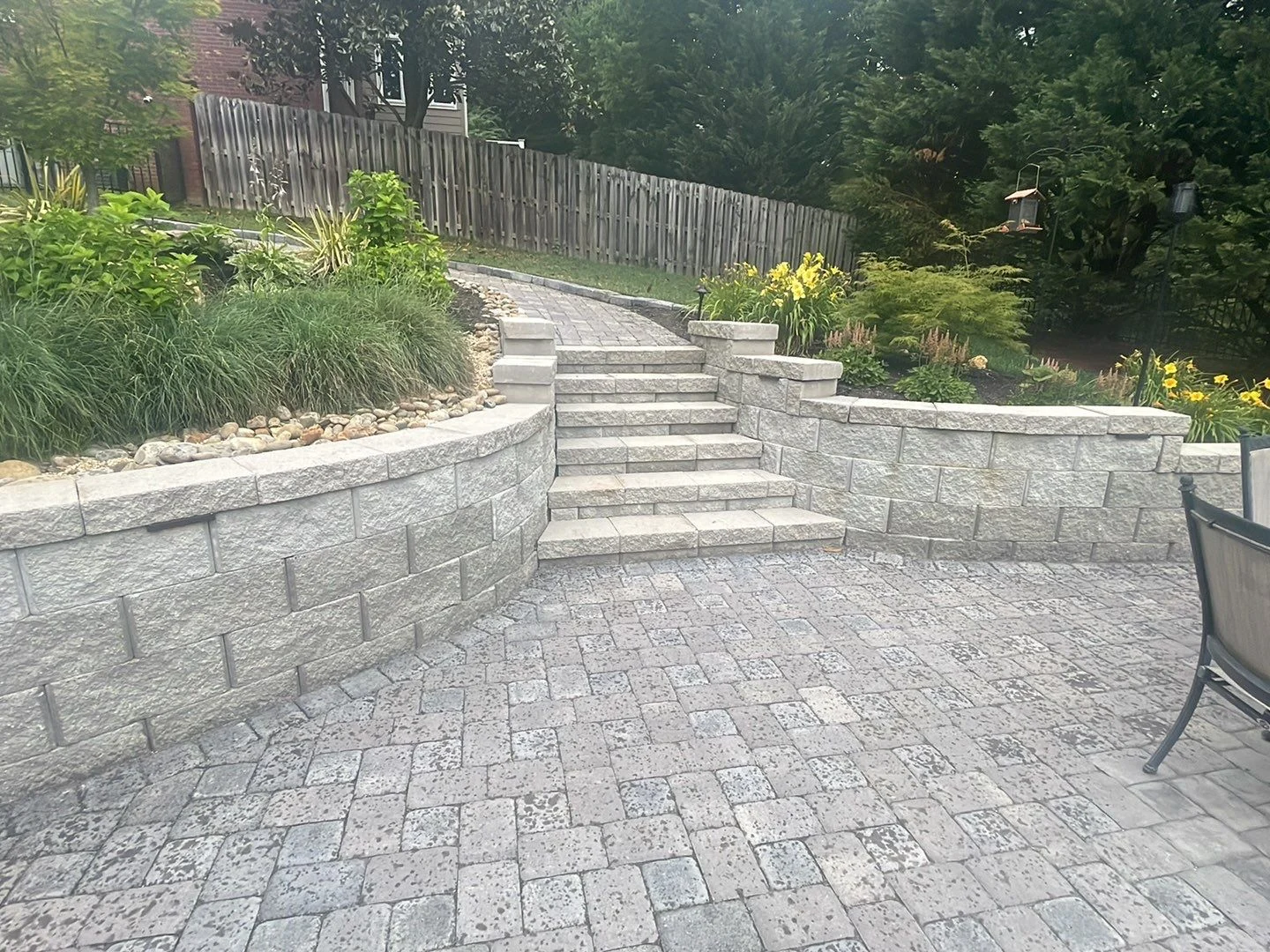 Landscape Lights in stalled Knoxville